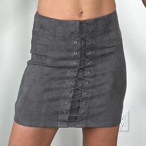 SEEK THE LABEL SKIRT GREY SIZE S 95% polyester 5% elastane NWT